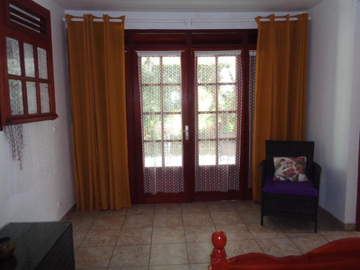 Jardin Bananier Appartement Deshaies Buitenkant foto